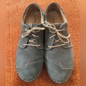 Josef Seibel Women’s Fergey 20 Sneakers